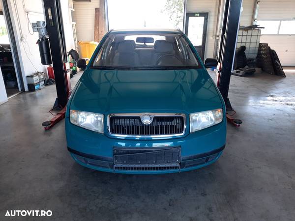 Dezmembrez Skoda Fabia - 1