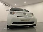 Toyota iQ 1.0 VVT-i Essential+AC - 13