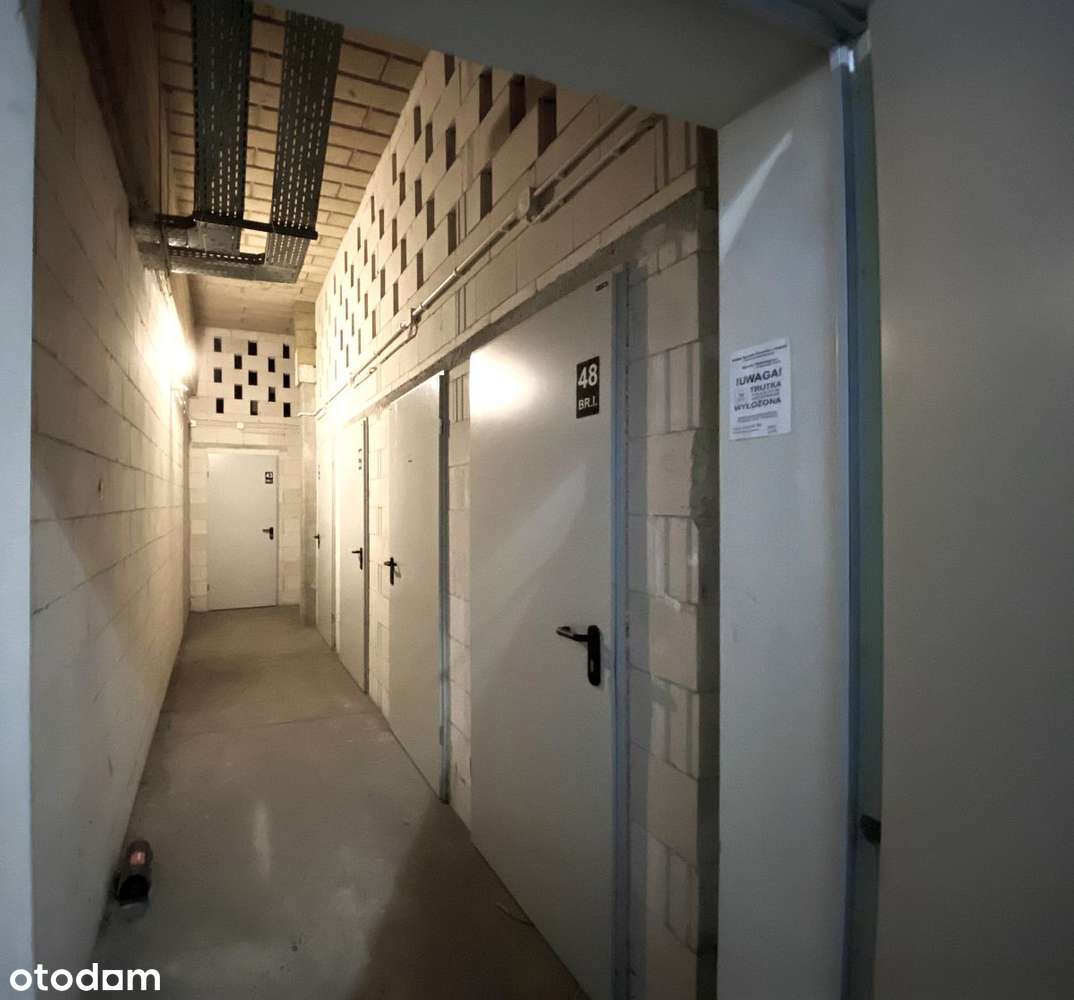 2 pok/ Taras/komórka lok/Winda-10