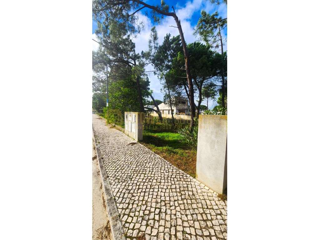 Terreno em Lagoa de Albufeira-9