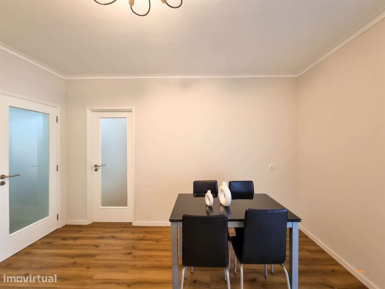 Apartamento T3 com piscina, varanda e ar condicionado-10