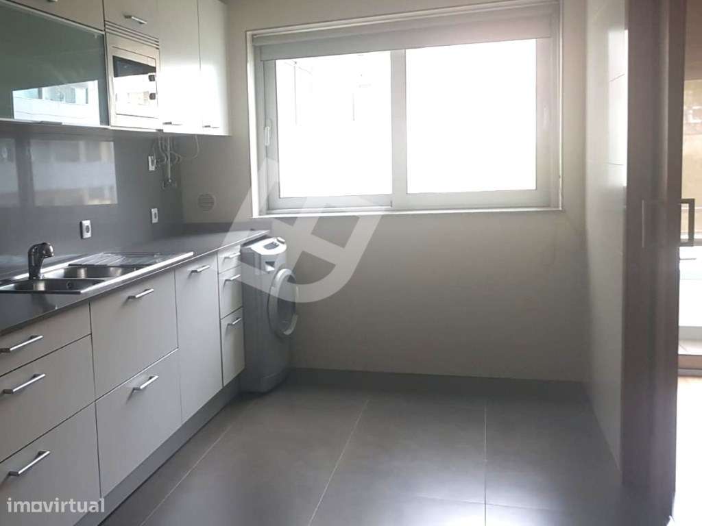 Apartamento T1 c/ Garagem - Aveiro Centro - Grande imagem: 5/23