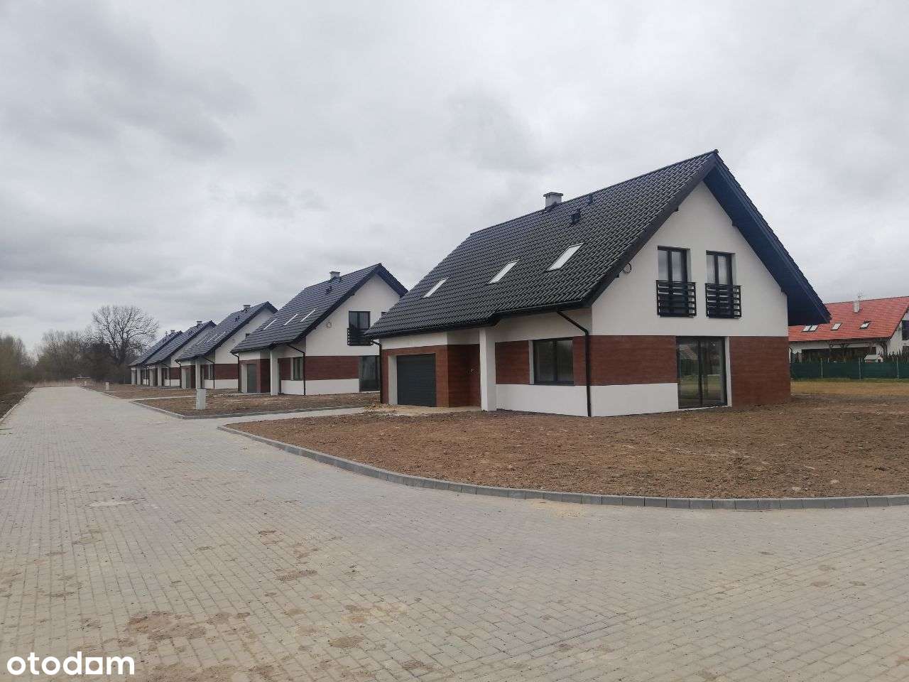 Ostatni duży dom jednorodzinny - osiedle domów Jaśminowa - Pełny obrazek: 4/9