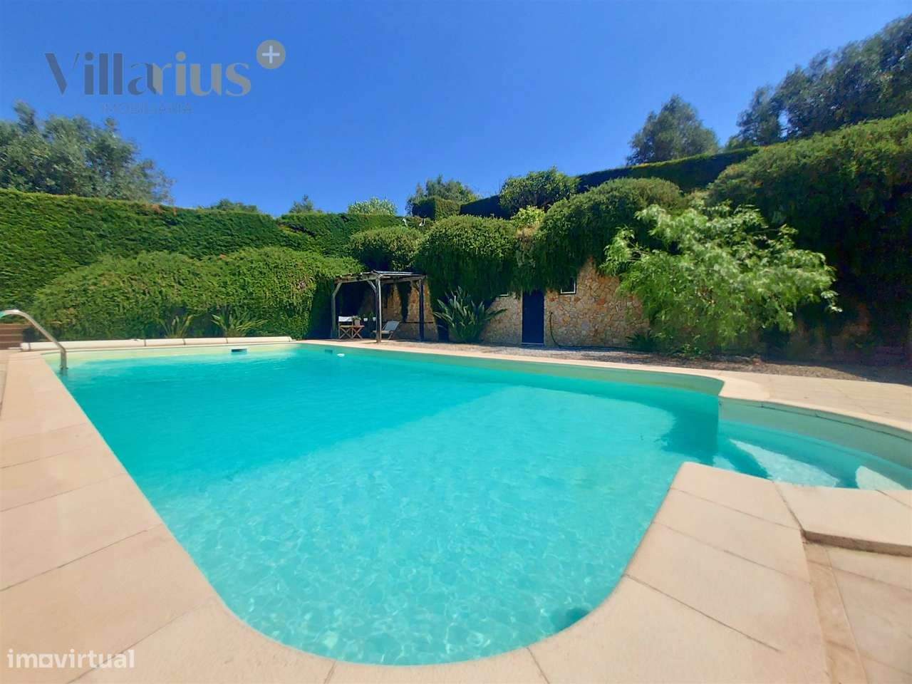 Moradia T5 de Luxo com Piscina e Vista para o Convento de Cristo – Tom-6