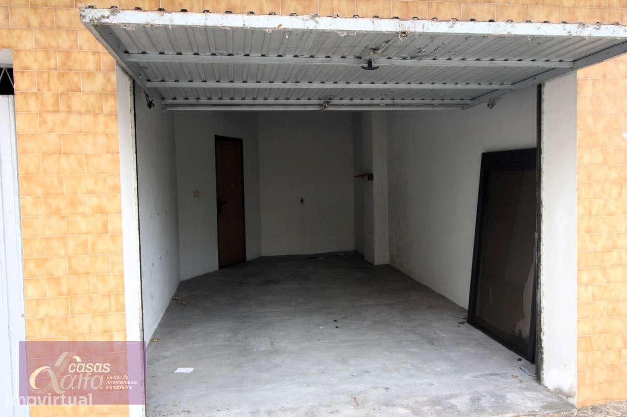 Apartamento T3 Remodelado próximo do centro de Leiria-18