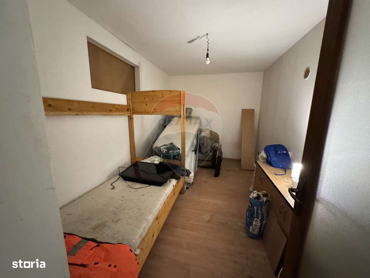 Apartament 2 camere în curte comună – Turda, str. Avram Iancu, central - Imagine principală: 4/7