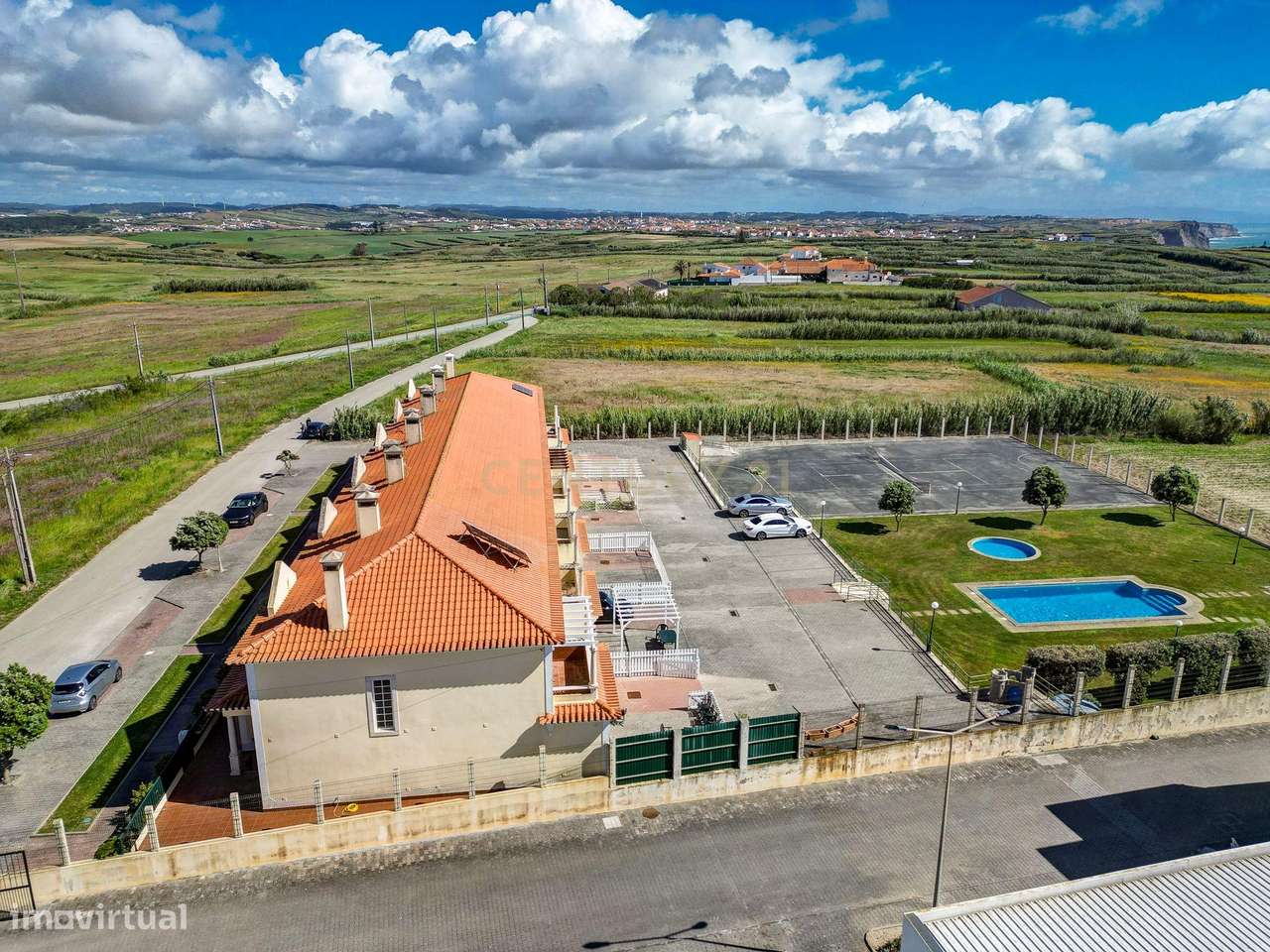 MORADIA T3 EM CONDOMÍNIO FECHADO COM PISCINA, JUNTO À PRAIA DA ASSENTA-46