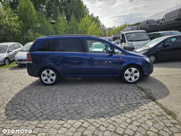 Opel Zafira 1.9 CDTI Cosmo - 12