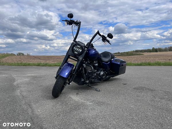 Harley-Davidson Touring Road King - 1