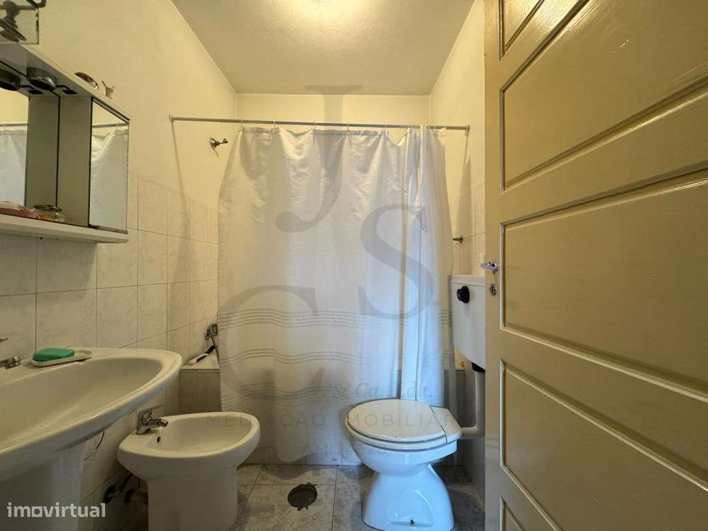 Moradia Junto Hospital Da Prelada-17