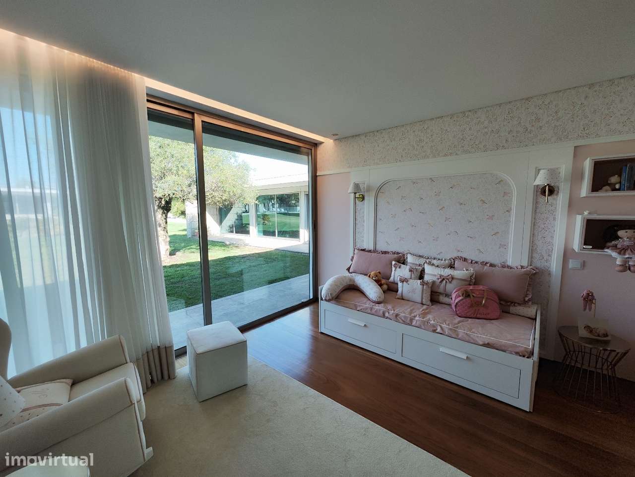 Vende-se moradia de luxo-41