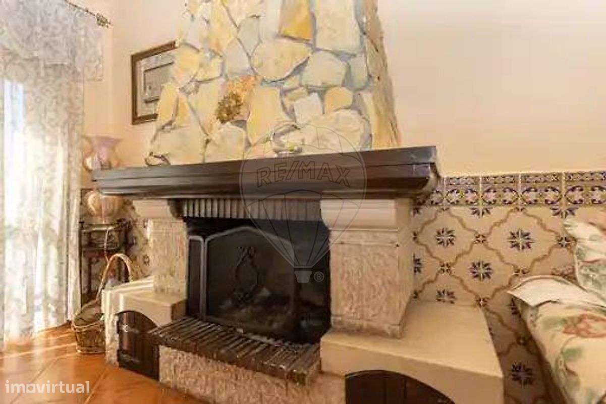 Moradia T6 para venda-15