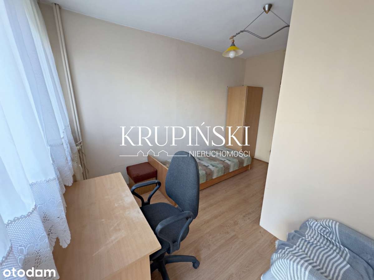 4 pokojowe mieszkanie na Bielanach. II piętro.-7