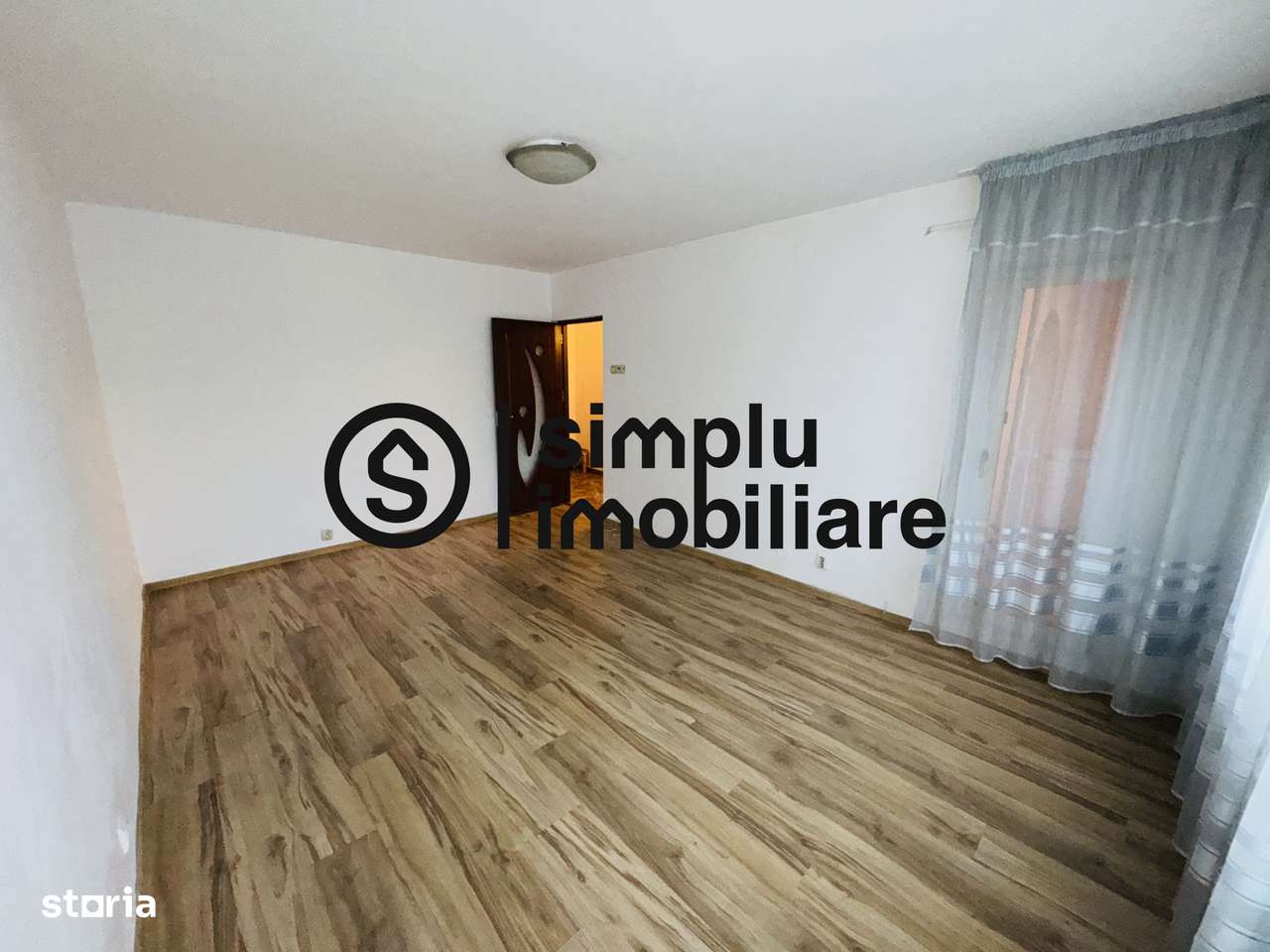 Apartament 2 camere, decomandat -1 MAI - Imagine principală: 1/20