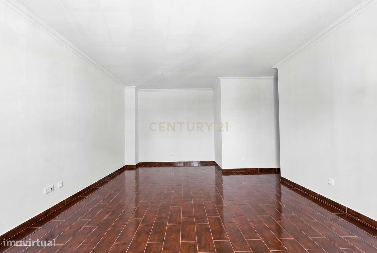 APARTAMENTO T3 BENAVENTE-2