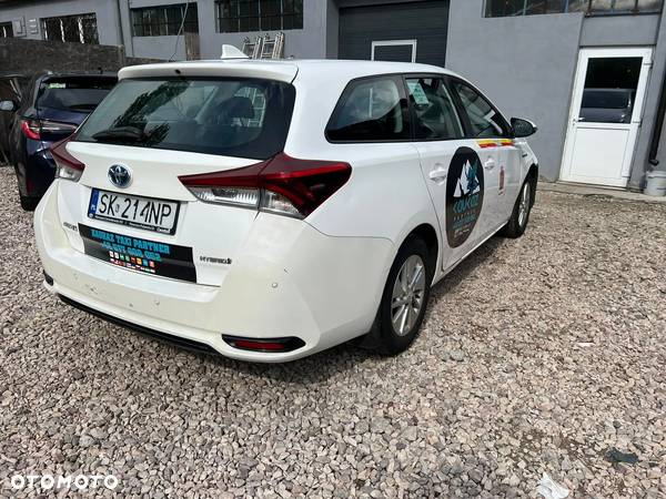 Toyota Auris - 6