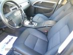 Volvo V70 2.0 D Momentum - 9