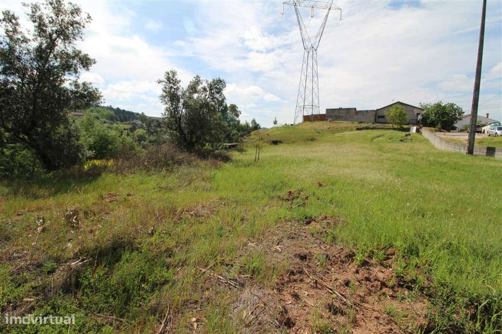 Terreno plano para construção em zona residencial de Brasfemes - Coimb - Grande imagem: 2/9