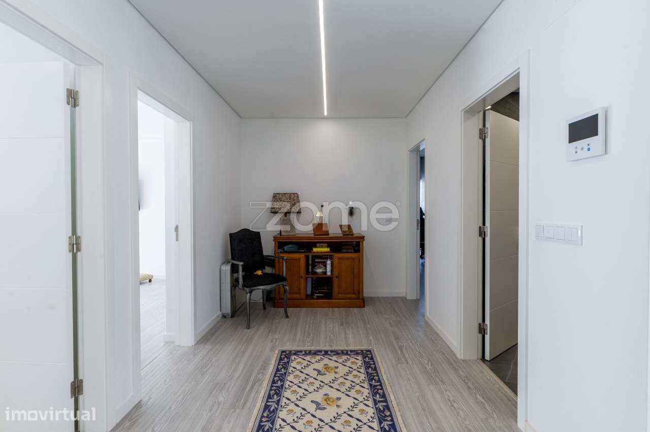 Moradia T3 Famões-45