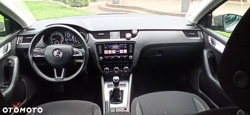 Skoda Octavia 1.6 TDI Active - 24