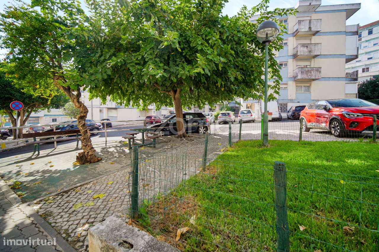 Apartamento, 48 m², Póvoa de Santo Adrião e Olival Basto-20