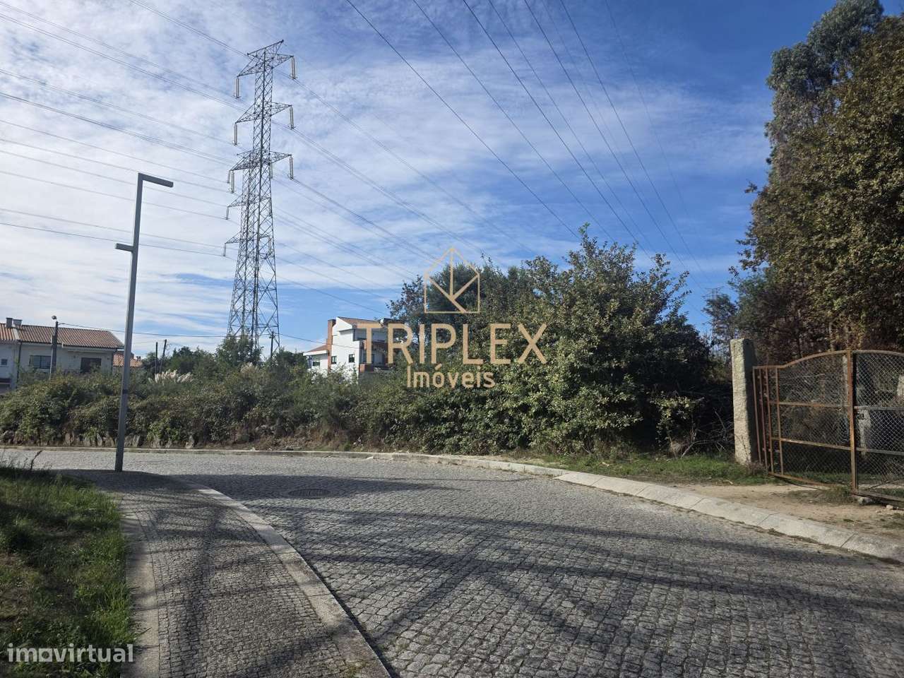 Terreno com viabilidade de construção-11