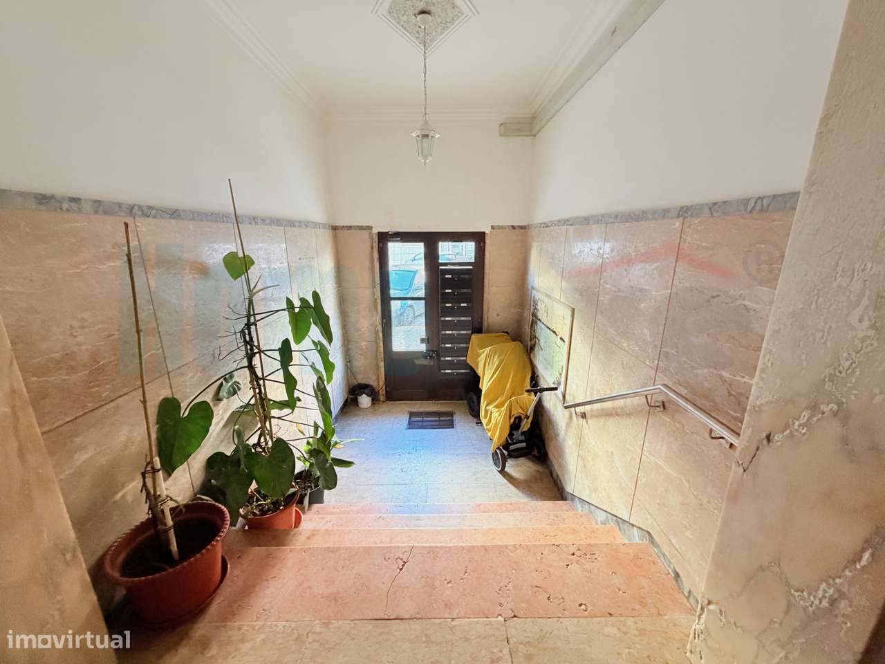 Apartamento T3 Remodelado Alverca, Próximo da Estação de Comboios-25