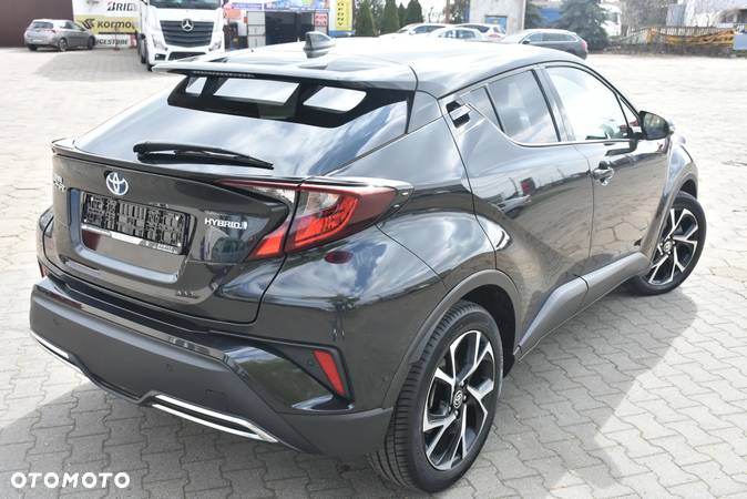 Toyota C-HR - 3