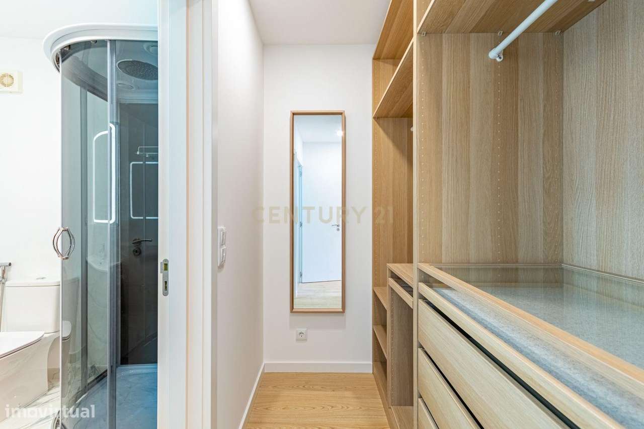 Moradia de charme totalmente renovada com vista aberta sobre vinhas e-18