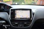 Peugeot 2008 1.2 Pure Tech Allure S&S - 18