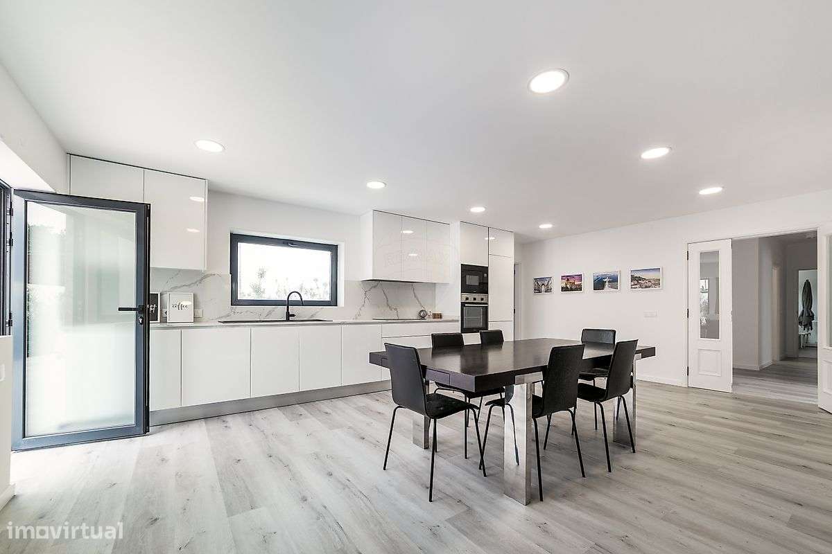 Moradia T4 para venda - Grande imagem: 4/35