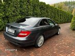 Mercedes-Benz Klasa C 220 CDI BlueEff 4-Matic Elegance - 9