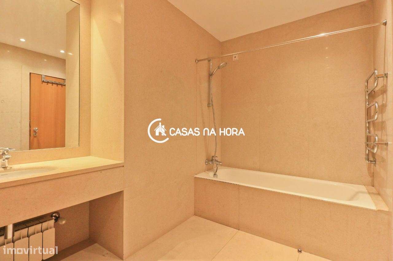 T3 Esplanada do Castelo | Foz | 300m da Praia-11