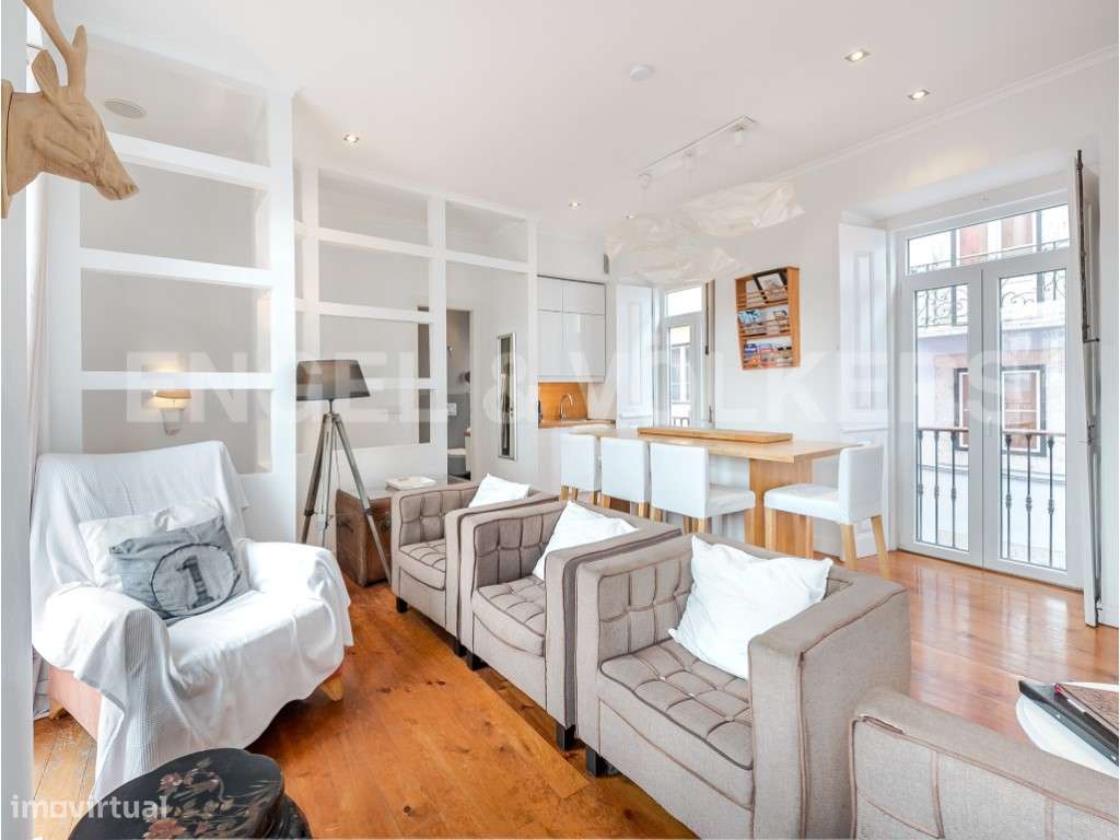 Charmoso prédio para venda no Rossio - Grande imagem: 2/38