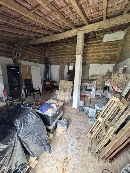 Casa para restaurar - Grande imagem: 5/7