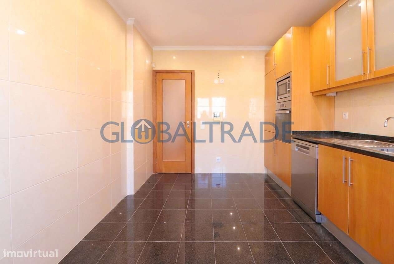 Duplex T2+1 com vista mar em Canidelo-19