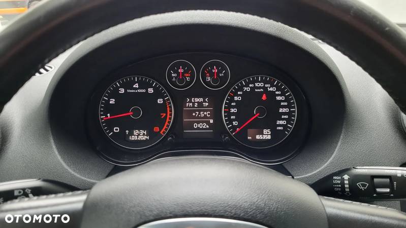 Audi A3 1.6 Sportback Attraction - 11