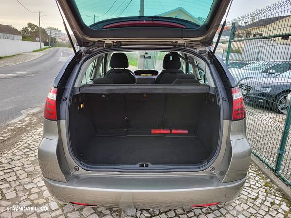 Citroën C4 Picasso 1.6 HDi Exclusive - 11