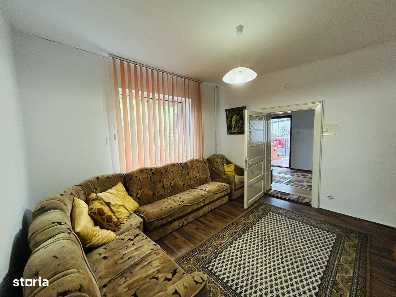 Casa de vanzare in zona buna - Curte individuala, garaj - Imagine principală: 5/12