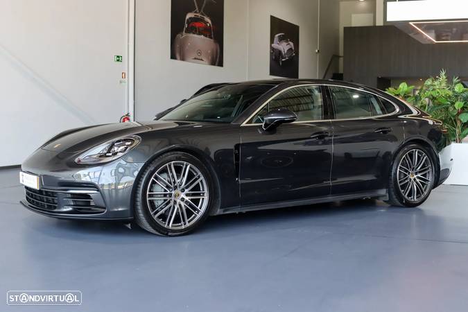 Porsche Panamera 4 S - 3