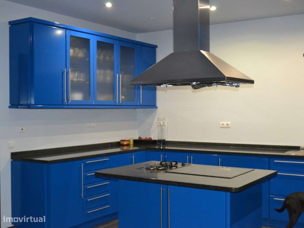 Moradia T3 c/ piscina, em Valpedre - Penafiel. - Grande imagem: 5/45