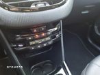 Peugeot 2008 1.2 Pure Tech GPF Allure S&S - 16