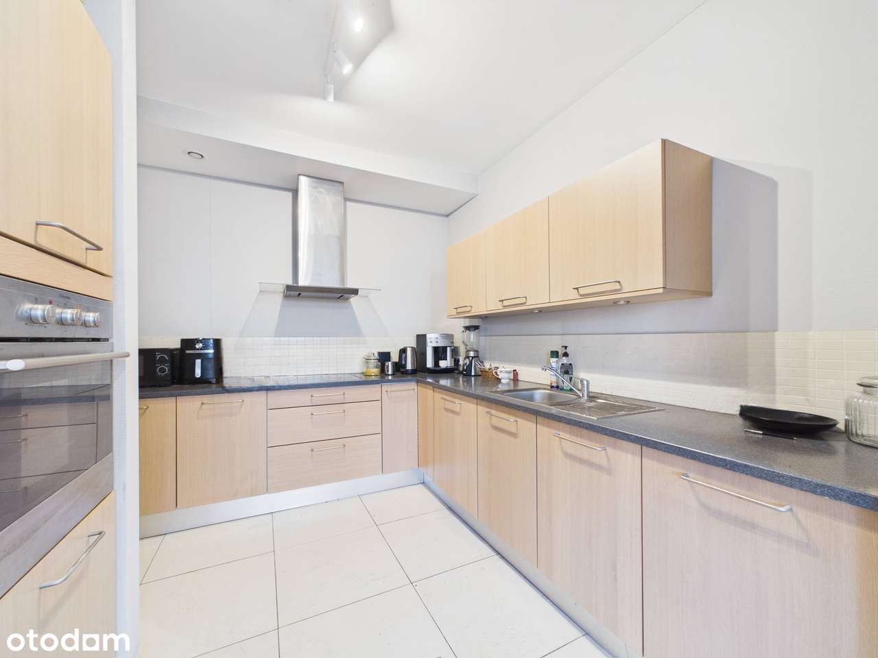 Apartament - TOP LOKALIZACJA - 2009 rok - 93 m2 - klimatyzacja-11