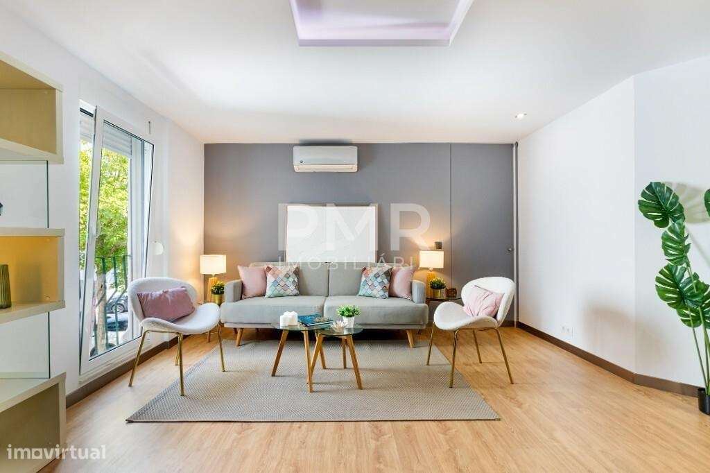 Apartamento T3 remodelado nos Olivais-15