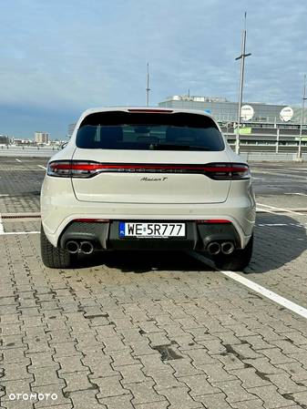 Porsche Macan T - 6