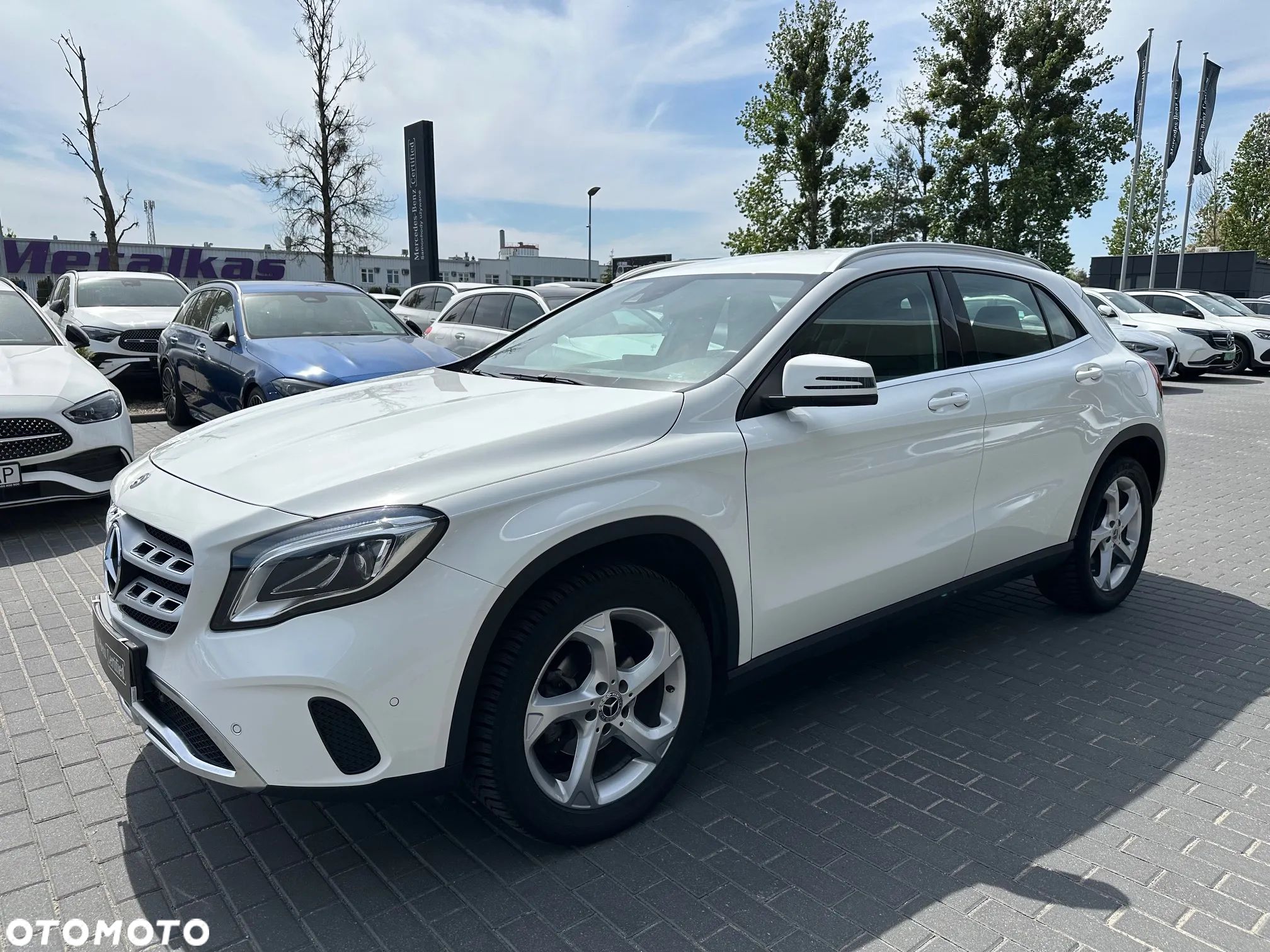 Mercedes-Benz GLA 200 7G-DCT Urban - 1