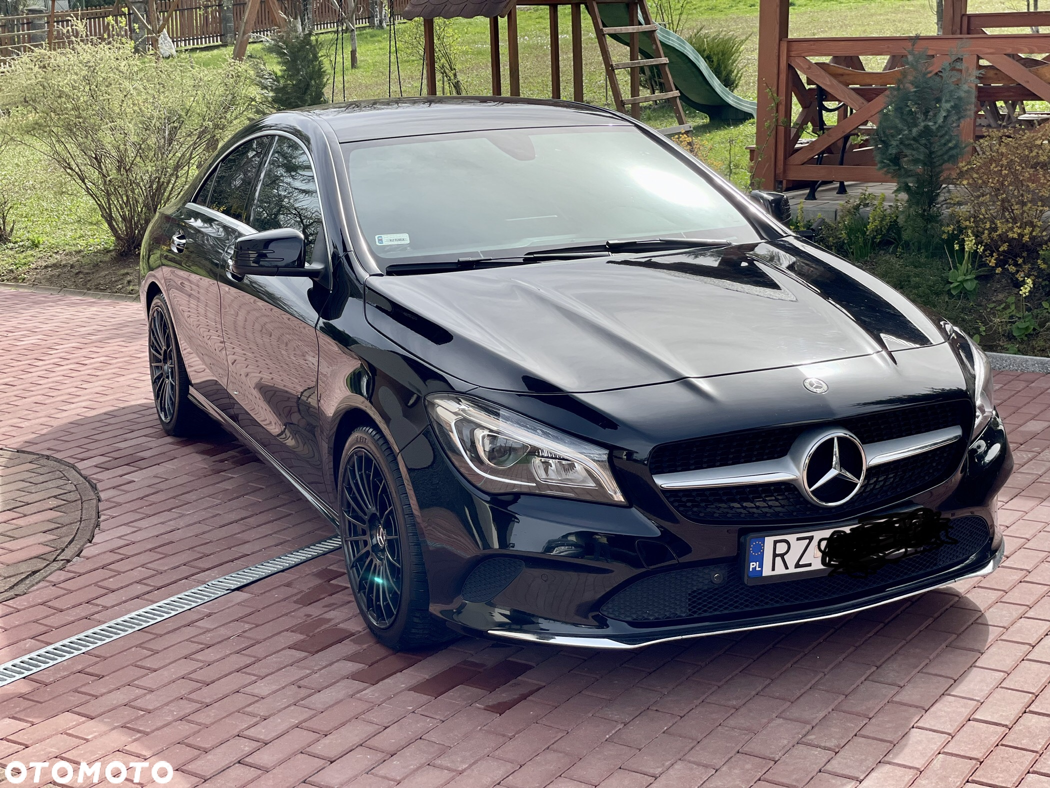 Mercedes-Benz CLA 250 7G-DCT - 2