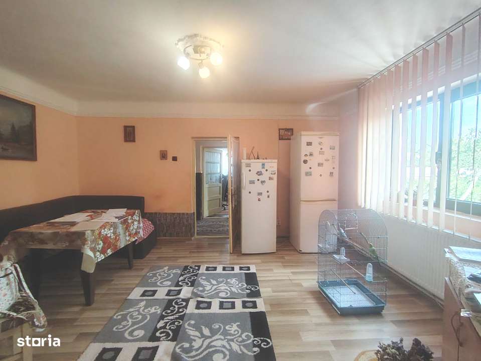 Casa spatioasa + teren 4800 mp, deschidere la 2 strazi – ideal locui - Imagine principală: 5/12