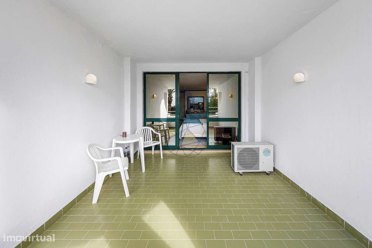 Apartamento T0 Mobilado e Equipado em Albufeira-17