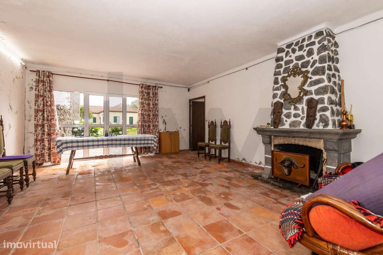 Venda de Casa Estilo Rústico – Pico da Pedra, Ilha de São Miguel Aç - Grande imagem: 4/41